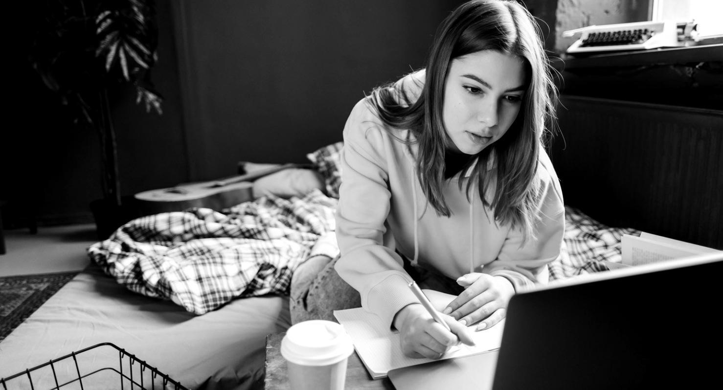 Proses pembelajaran interaktif di platform kami